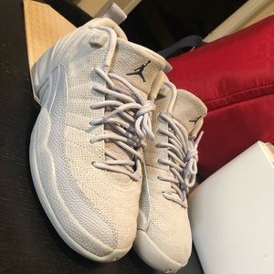 Jordan 12s (Wolf Grey Lows)!